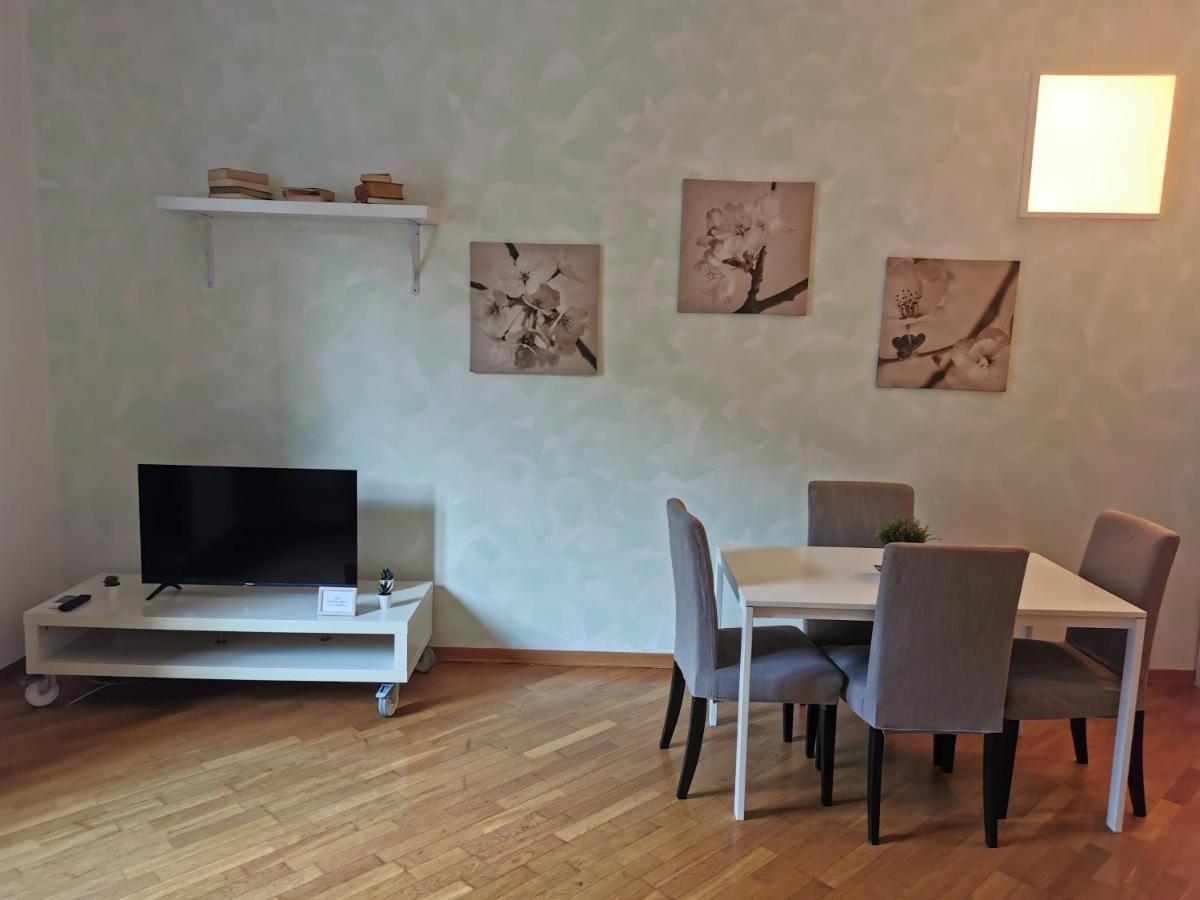 Residenza Piazza Santo Stefano Lägenhet Bologna Exteriör bild