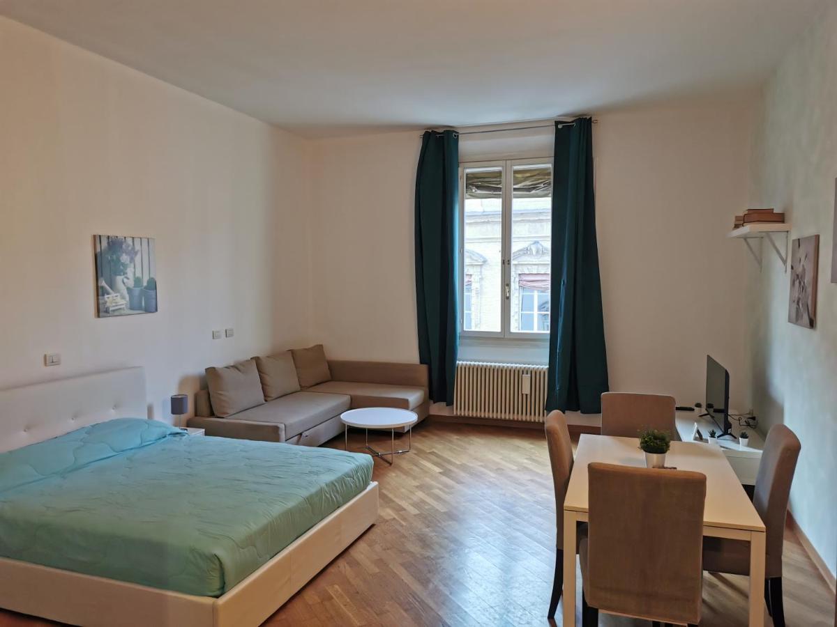 Residenza Piazza Santo Stefano Lägenhet Bologna Exteriör bild