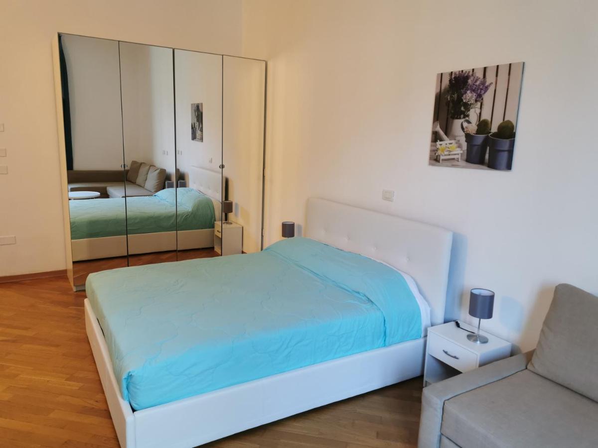 Residenza Piazza Santo Stefano Lägenhet Bologna Exteriör bild